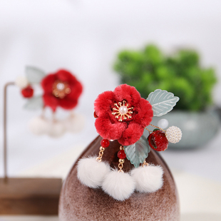 古风头饰新年绒花发夹红色草莓配饰女童国风毛球流苏夹子汉服发饰