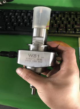 0445120453XICHAI喷油器夹持器，共轨喷油器回油卡具