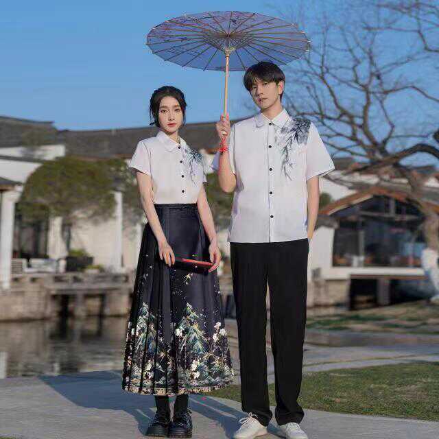 毕业照中国风诗歌朗诵新款马面裙