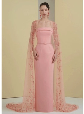 欧洲站2024新款抹胸礼服裙收腰连衣裙直筒裙女主持人优雅显瘦裹胸