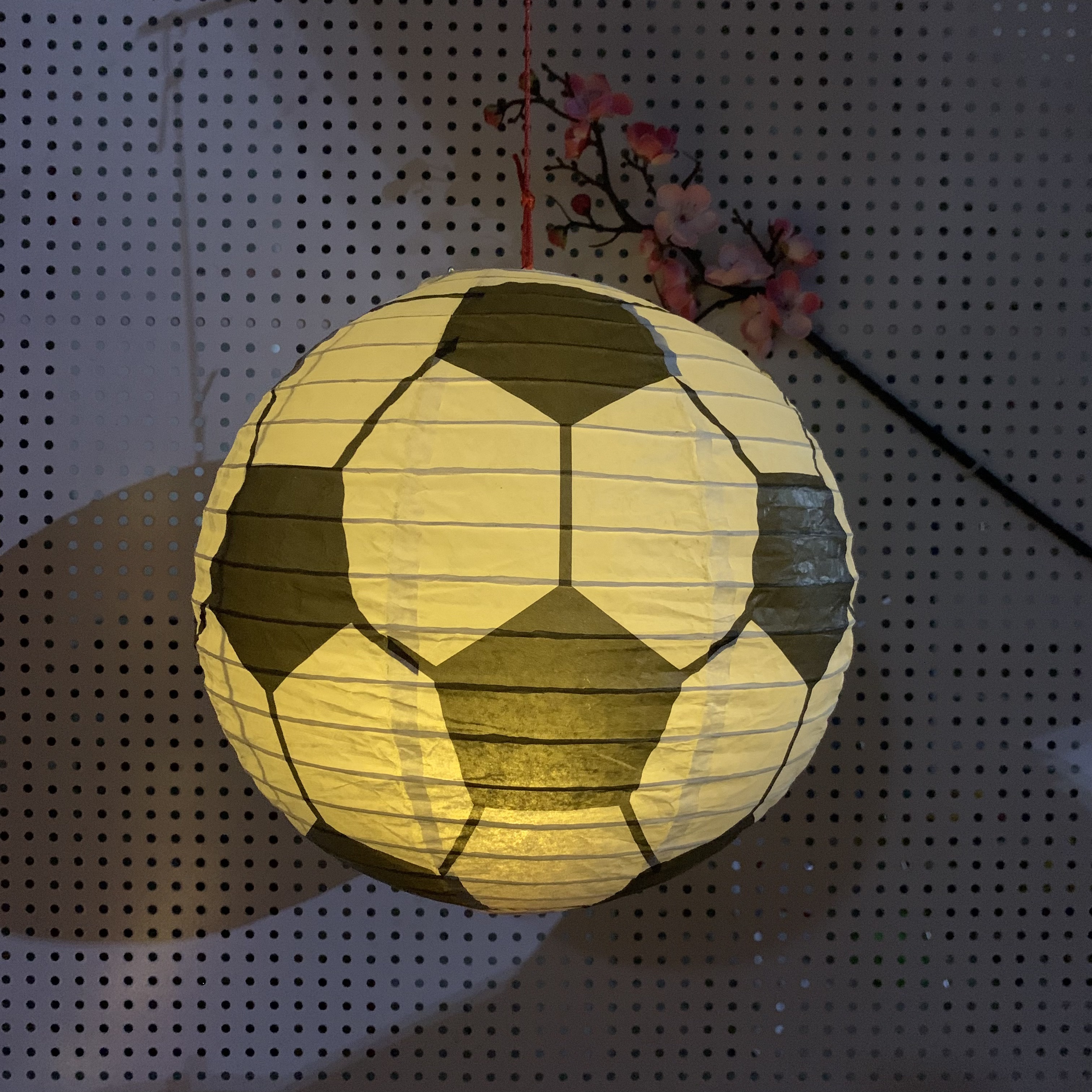 儿童生日发光草莓灯笼