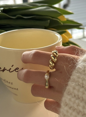 时尚个性麻花珍珠戒指