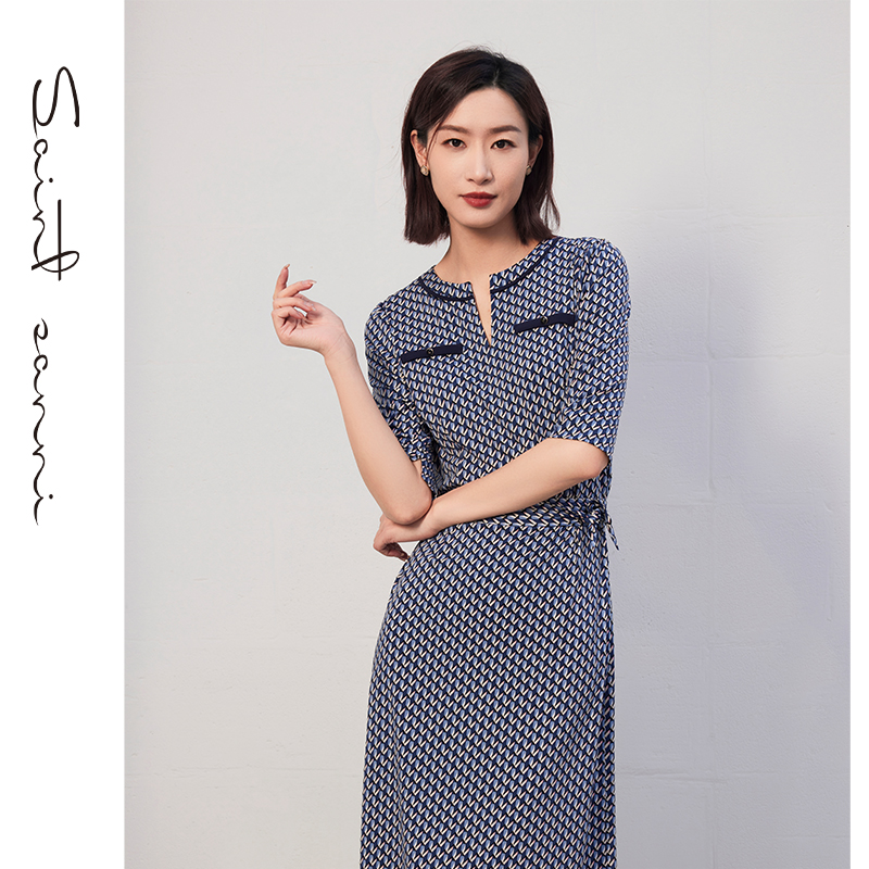 圣轩尼春夏新款五分袖印花女士经典百搭修身显瘦小立领连衣裙F099
