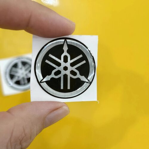 适用雅马哈NMAX155 改装后靠背 logo贴标 后靠背LOGO贴标