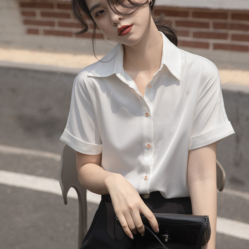 白色短袖衬衫女职业正装大学生面试小众法式上衣女夏气质缎面衬衣