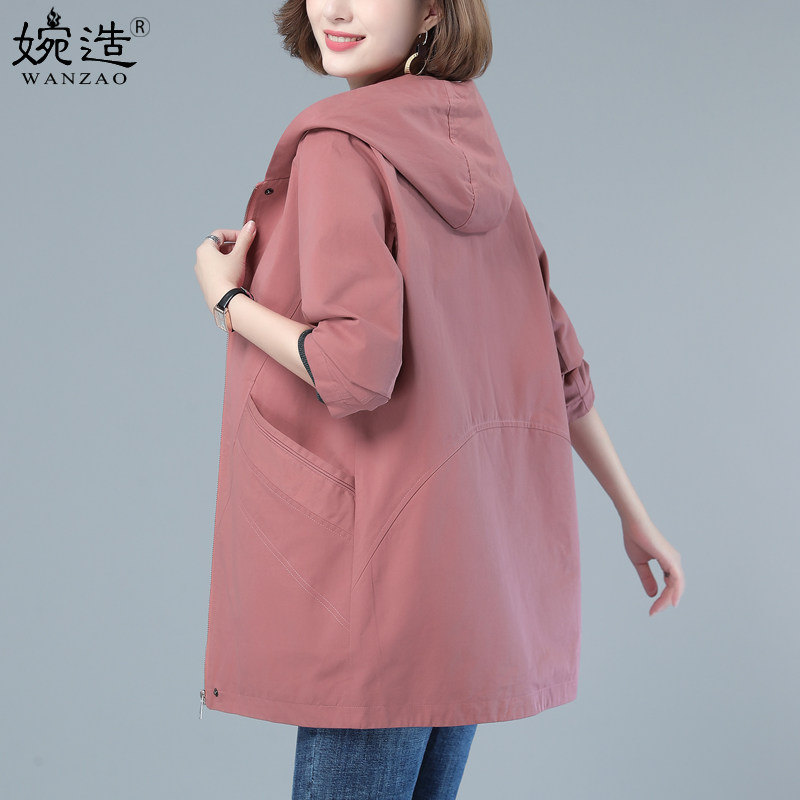 长款新款中年人春秋季女中妈妈大码休闲宽松外套风衣连帽纯棉洋气