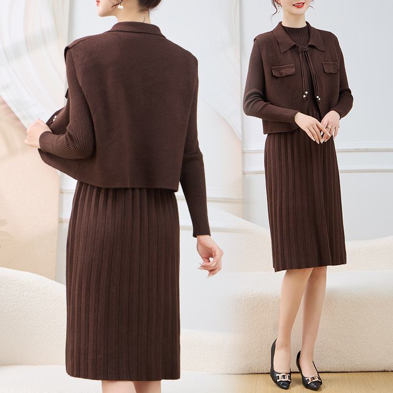 高级感时尚毛衣套装裙女2024秋装新款小香风两件套法式针织连衣裙