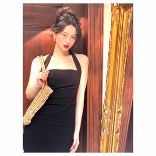 修身 新款 显瘦高级感吊带包 绝美挂脖连衣裙女2025年夏季 念卿雅法式