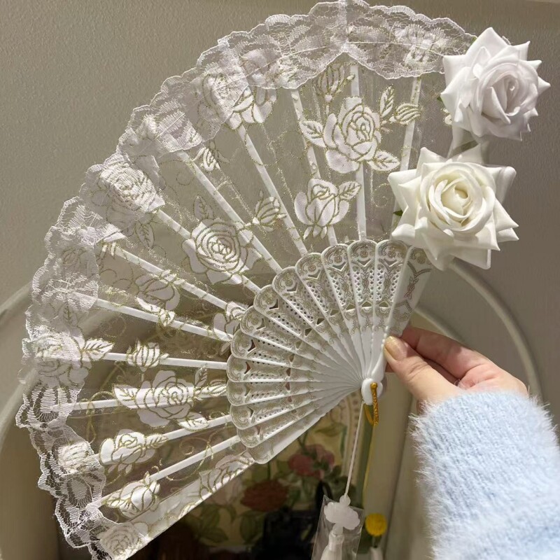 原创 白色蕾丝扇子折扇玫瑰花汉服舞蹈走秀中式风复古 cos道具