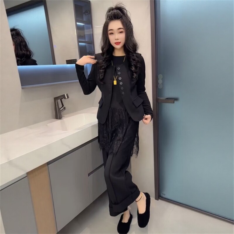 秋季新款女士纯色时尚套装长袖马甲连衣裙阔腿裤洋气减龄三件套女