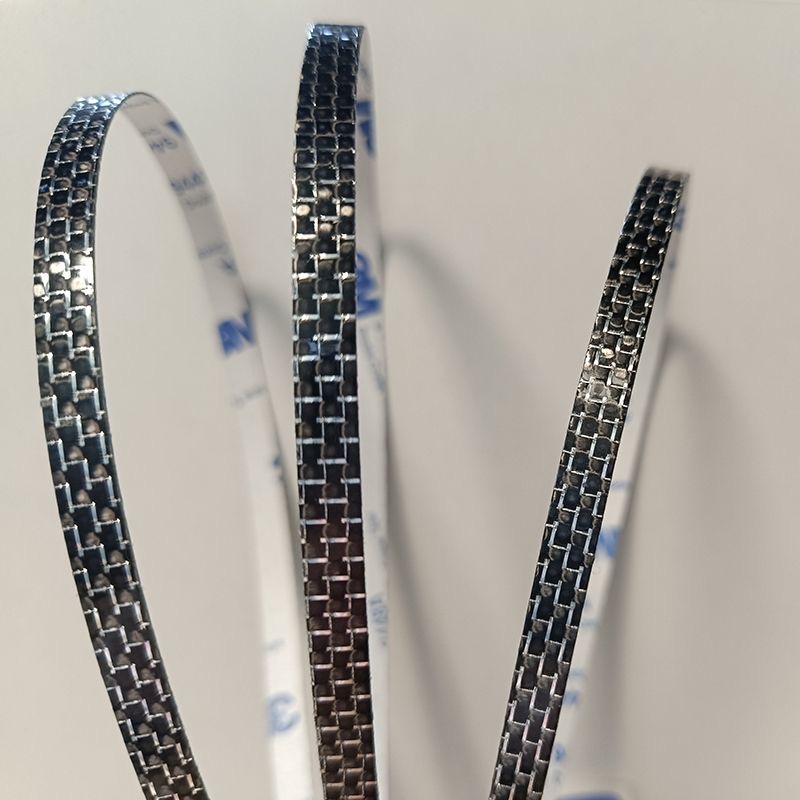 新一代乒乓球拍护边碳纤维