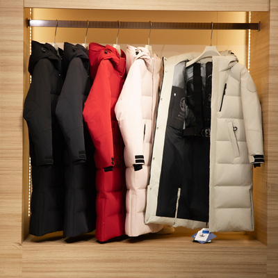 90白鹅绒东方零下40度羽绒服男女