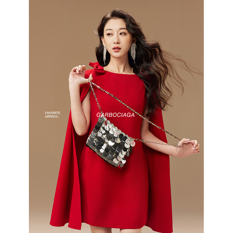 龍喜儿醋酸斗篷披肩连衣裙