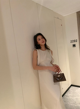 Garbociaga龍喜儿 迷人细节 醋酸褶皱高腰小飞袖显瘦连衣裙子Z214