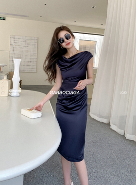 Garbociaga 龙喜儿 朦胧半夏 飘逸荡领小盖袖缎面质感连衣裙2282