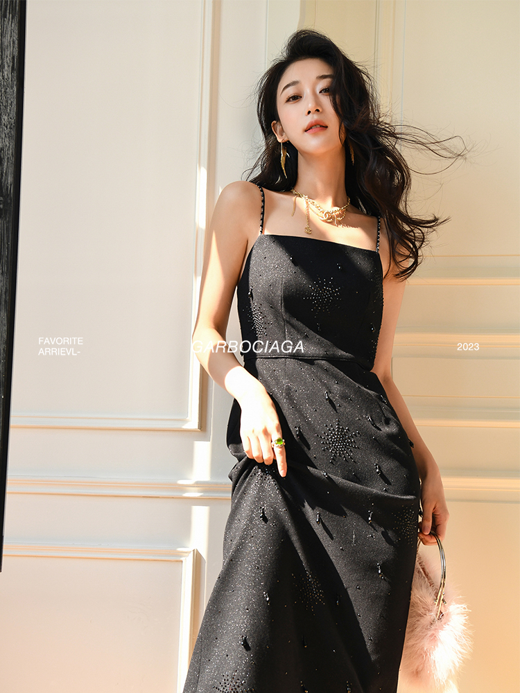 龙喜儿超级重工性感手工钉珠