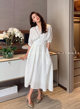 Garbociaga龍喜儿 白梨少女 法式简约设计感小众显瘦连衣裙 3383