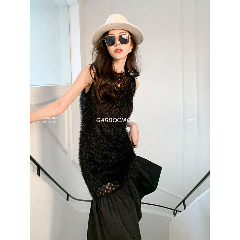 镂空蕾丝龍喜儿黑色连衣裙