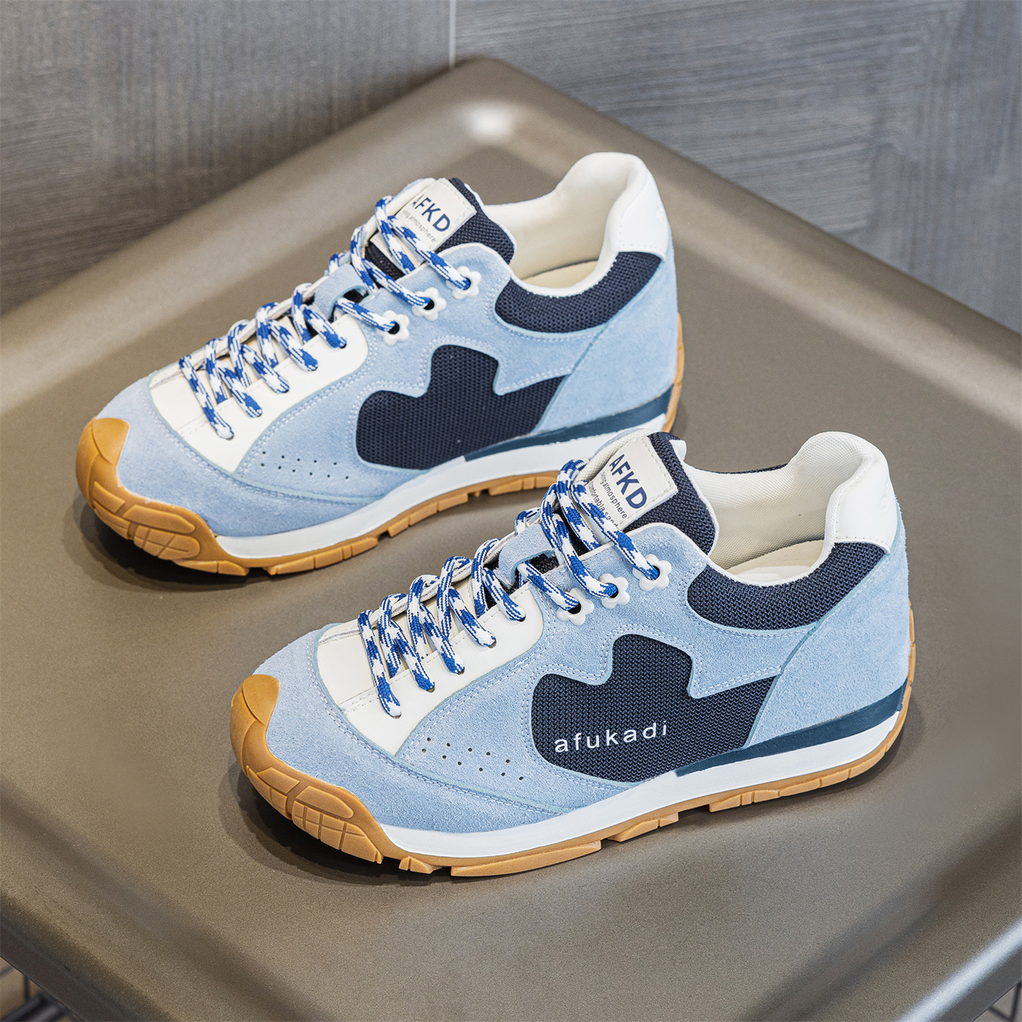 内增高真皮舒适德训鞋女秋季单鞋