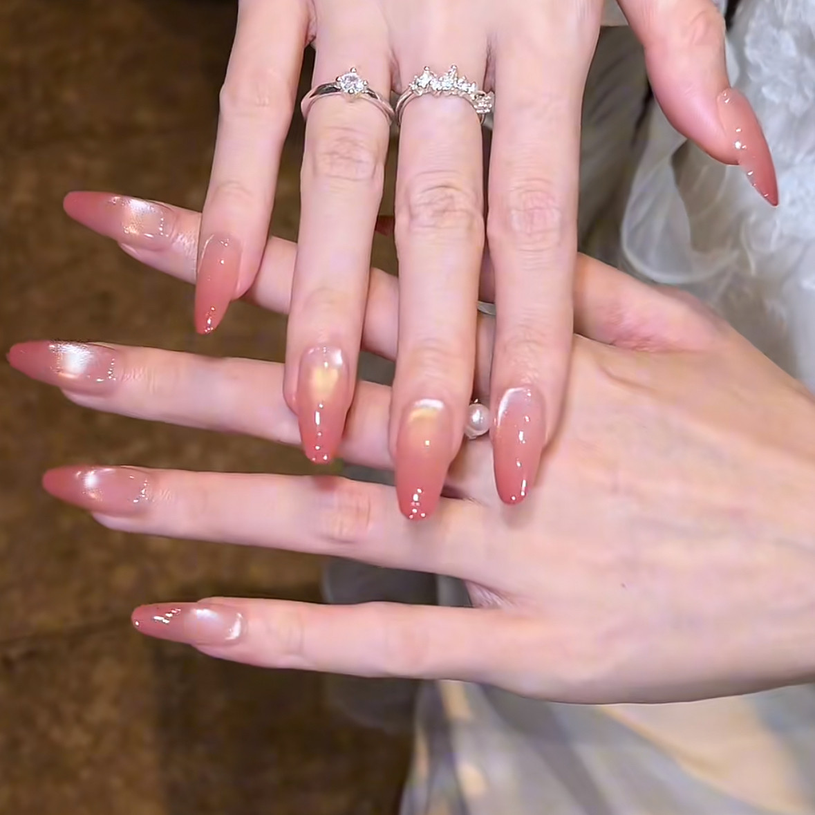 【桃粉晶石】纯手工穿戴甲玻璃珠猫眼渐变可拆卸百搭高级气质显白