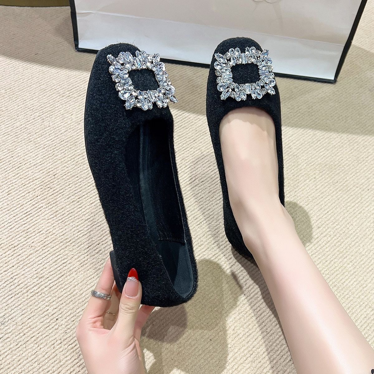 2025新款水钻方头平底毛毛鞋女春季外穿年韩版气质平底单鞋,女鞋,玛丽珍鞋,淘宝优惠券,粉丝福利购,淘宝优惠卷