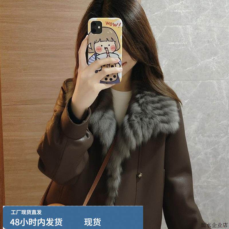 2025新款爆款小香风短款咖色机车服皮毛一体羊羔毛皮衣外套女冬季