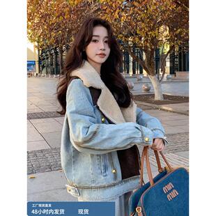 港味覆古羊羔毛拼接牛仔外套女冬季加绒加厚白鸭绒内胆派克羽绒服