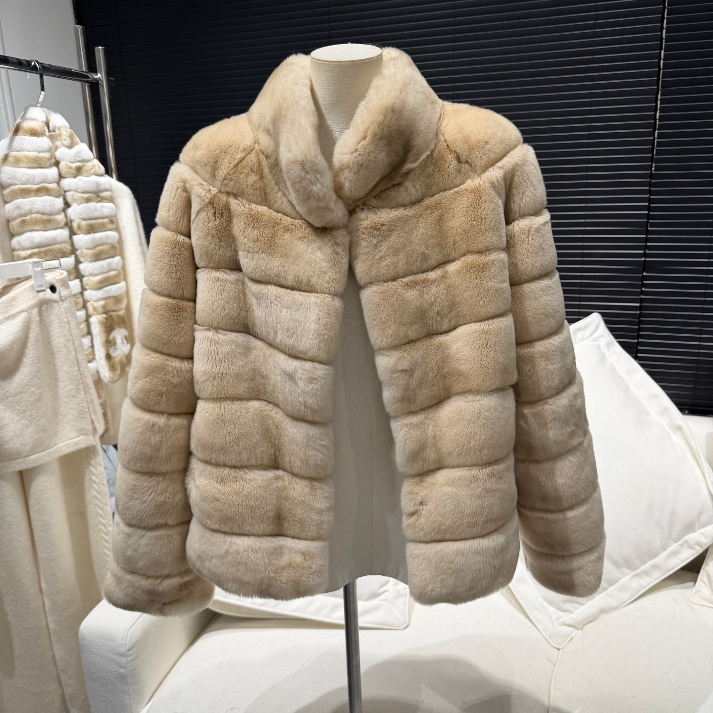 【经典兔兔】雷克斯獭兔毛