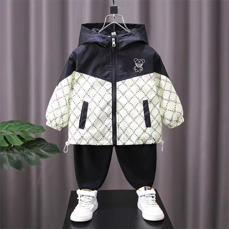 正品亲子男童薄款学院风上衣外套2025春秋新款小学生休闲连帽风衣
