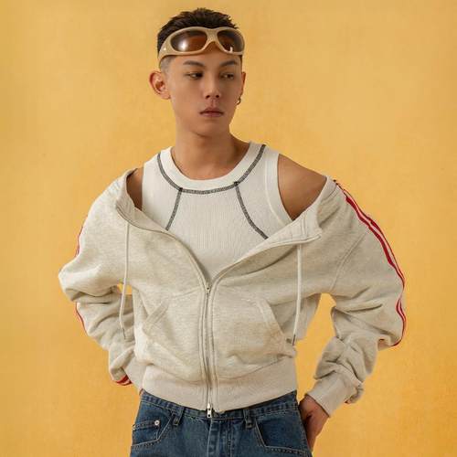 CLP一字领宽肩条纹运动短款卫衣