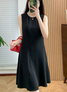 TH女装2026现货夏季经典三醋酯混纺不对称荷叶边连衣裙K0109607