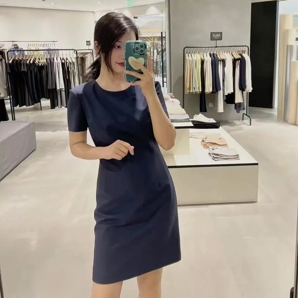 TH职业装2025春夏三醋酯混纺修身圆领短袖连衣裙L0709607