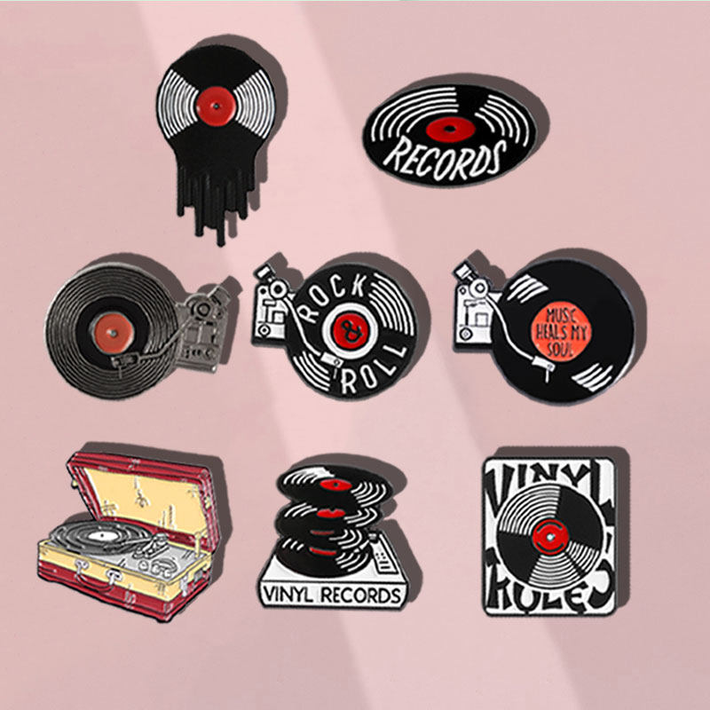 复古黑胶唱片造型胸针金属徽章创意衣服包包装饰别针配饰笔袋挂件,饰品/流行首饰/时尚饰品新,胸针,淘宝优惠券,粉丝福利购,淘宝优惠卷