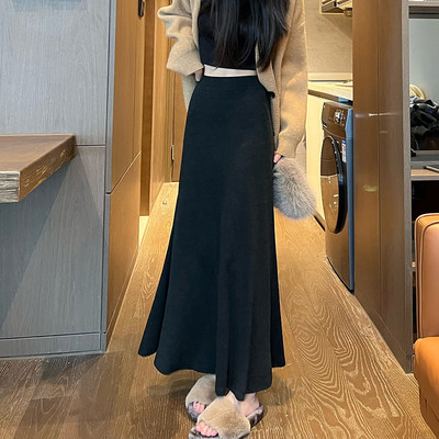 黑色鱼尾裙女春秋季百搭