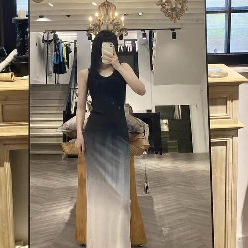ISAEI - 黑白渐变无袖连衣裙 PARTOU品牌集合店
