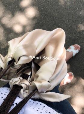 【ANTI】 小众INS博主同款nanushka醋酸缎面绸缎布手提包鳄鱼纹