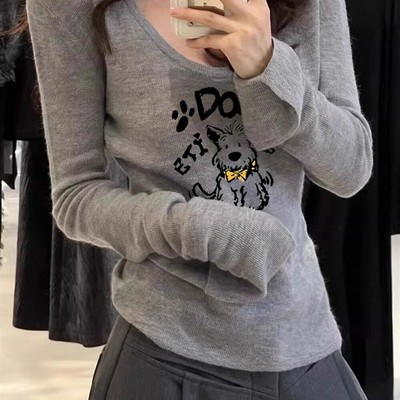 灰色内搭打底衫女t恤秋冬款小狗印花超火别致低领修身长袖上衣ins