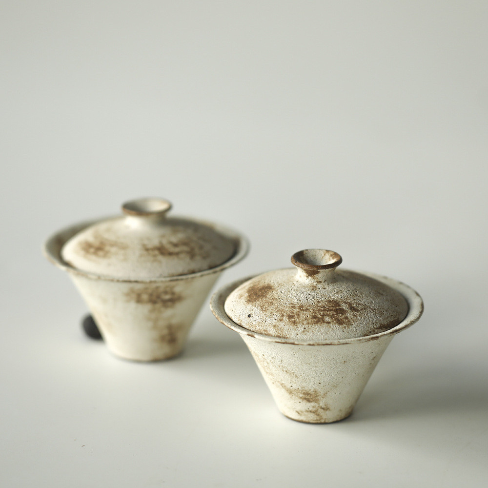 景德镇日式月色白引白诧寂风盖碗化妆土手工盖碗手绘釉面陶艺茶碗