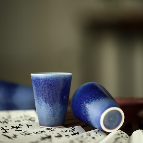 陶瓷茶杯青于蓝闻香主人杯小茶杯宝石蓝原矿杯40ml小品杯