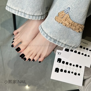 2025年新款 美甲黑色小方块预制纯色脚穿戴甲片简约高级脚趾甲贴片