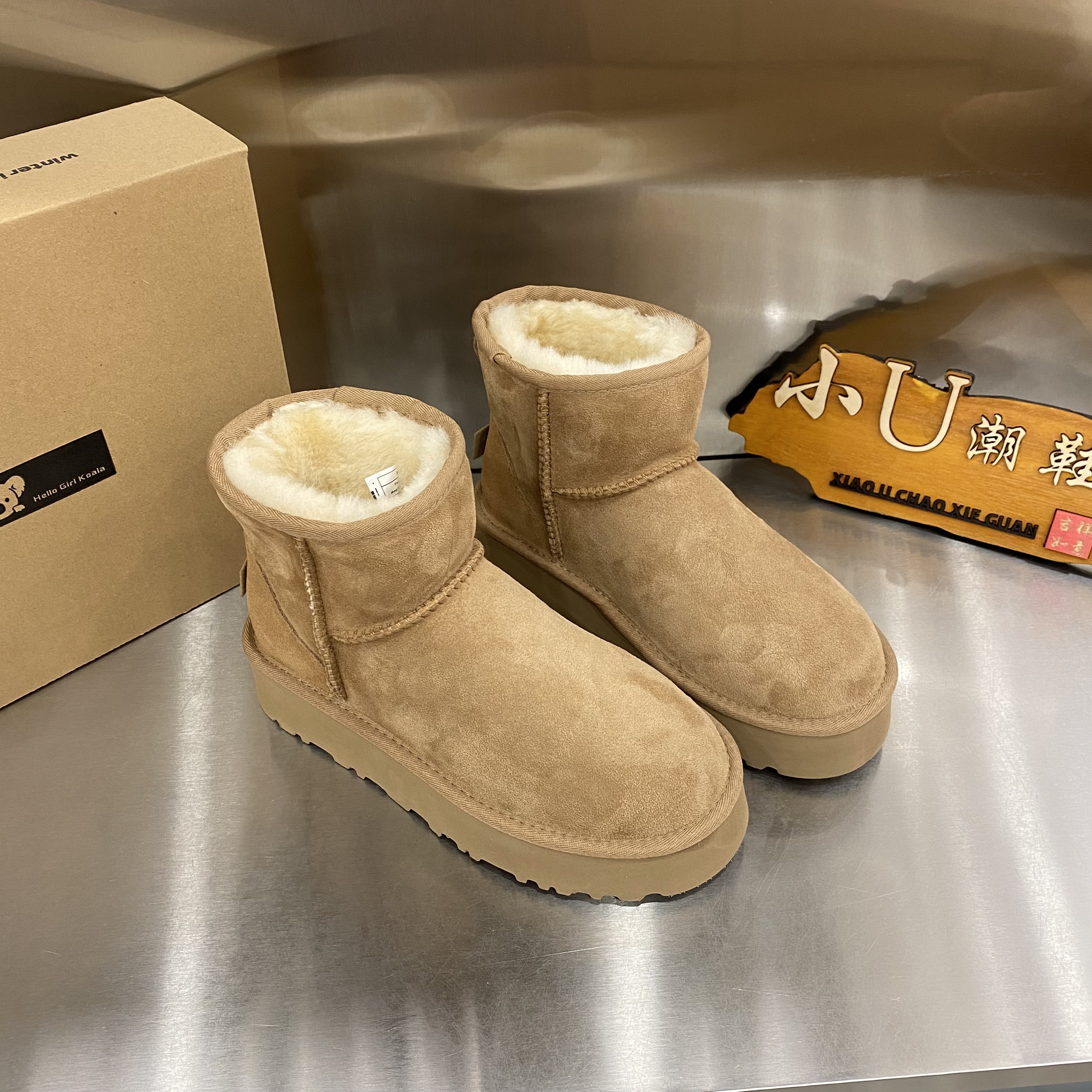 正品考拉小熊厚底超轻新款羊皮毛一体经典中筒雪地靴女棉靴加厚暖