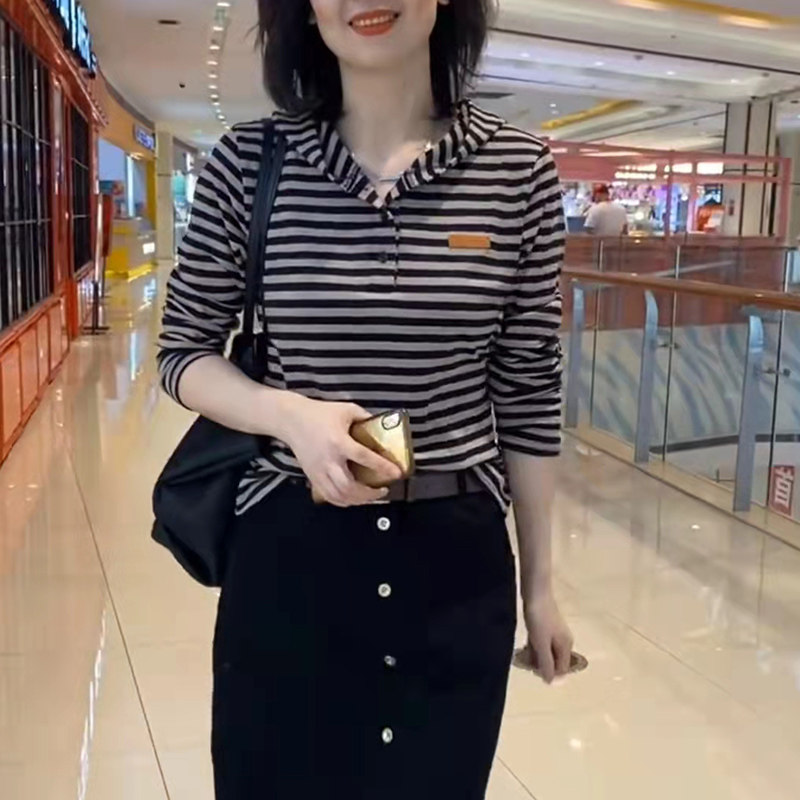 气质减龄秋款连帽T恤帽衫女宽松休闲百搭纯棉条纹体恤上衣打底衫