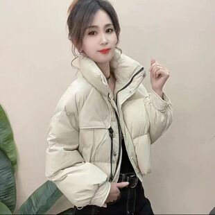 米白色短款白鸭绒羽绒服女2025冬季新时尚休闲面包服加厚保暖外套