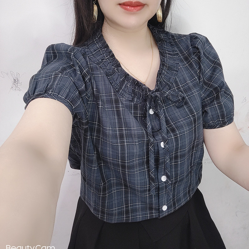 法式小资别致新款小衫2026夏季格纹短袖衬衫女气质减龄蓝色上衣