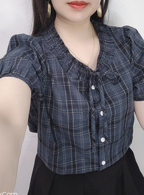 法式小资别致新款小衫2026夏季格纹短袖衬衫女气质减龄蓝色上衣
