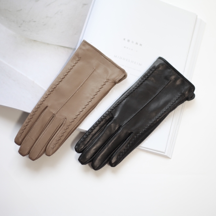 进口高档质感女式山羊皮手套真皮加绒触摸屏冬季开车骑行黑薄款