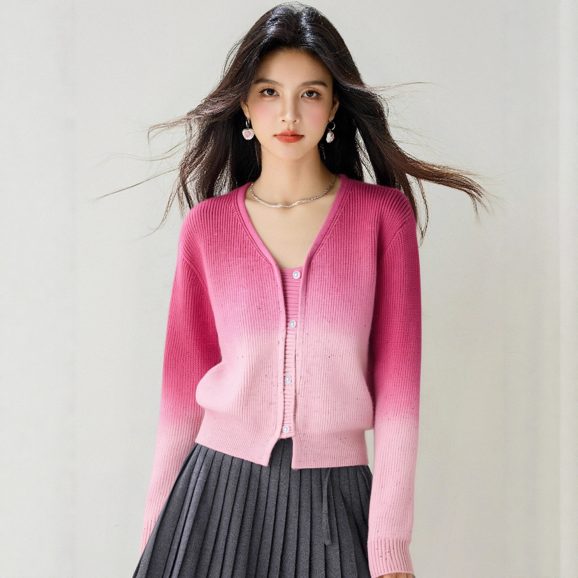 小香风韩系粉色v领长袖针织衫女早秋穿搭设计感修身短款上衣薄款