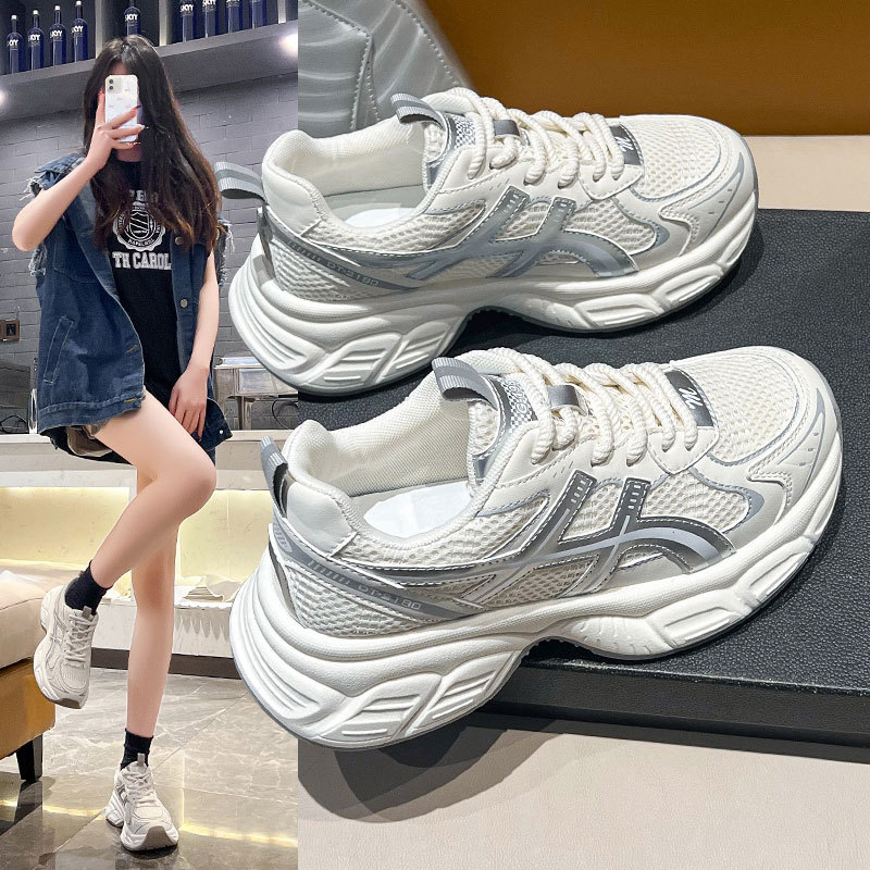爆款显脚小厚底老爹鞋女款2025春秋季新款增高炸街百搭运动休闲鞋
