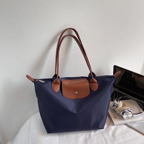 包包2025秋冬季新款大容量托特包