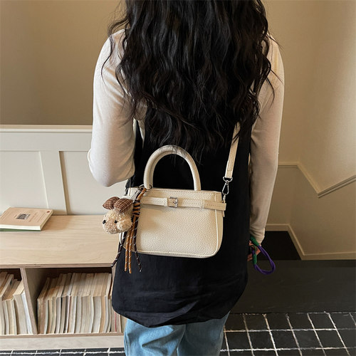 时尚潮流个性休闲质感简约小方包